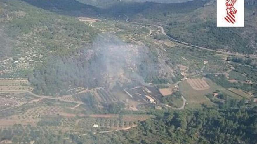 Susto por un incendio en la Serra d&#039;Espadà