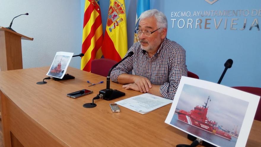 Torrevieja contará por primera vez con un barco de salvamento marítimo este verano