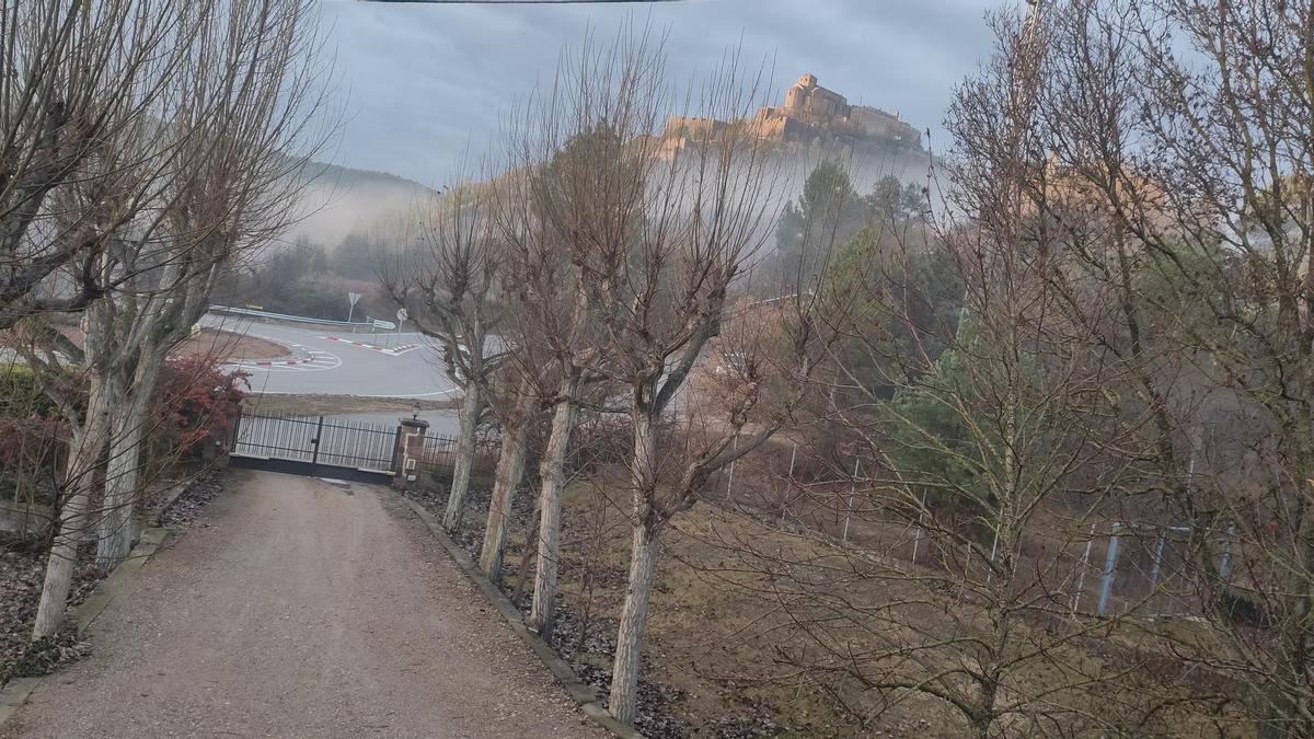 Després del ruixat les boires s’enfilen.