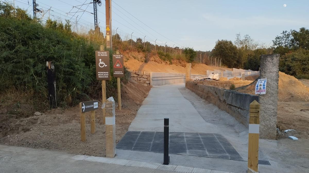 El nuevo acceso desde la Rúa do Charco.