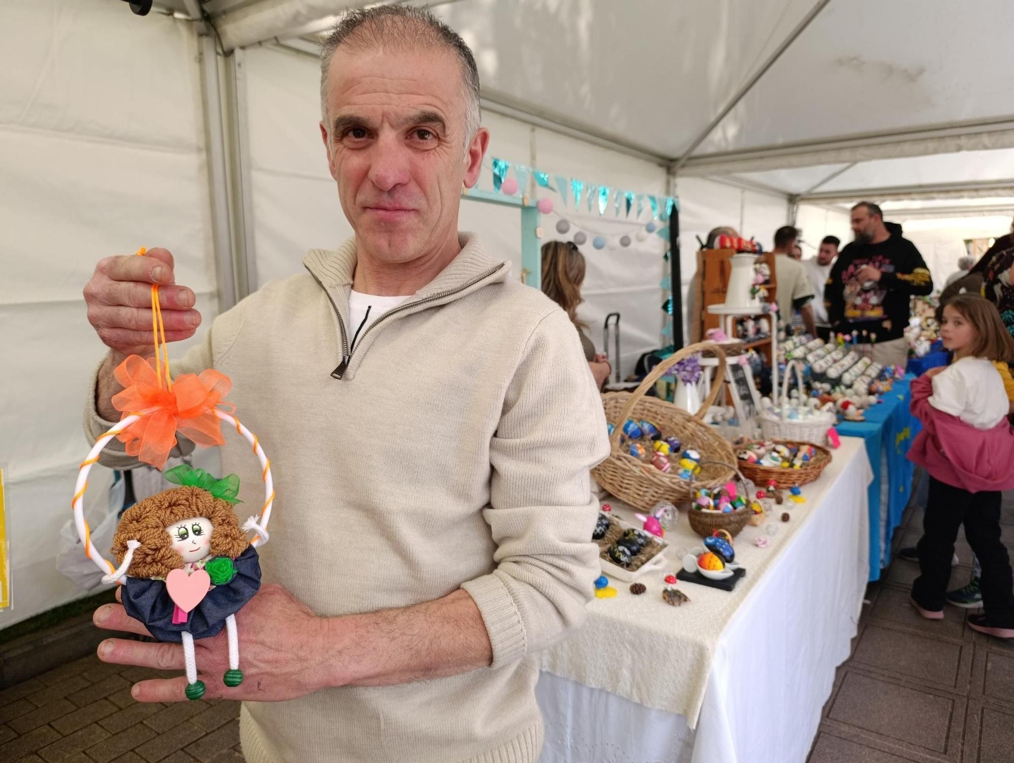 La Pola se llena de Güevos Pintos