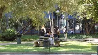 La UV abre las aulas a un nuevo curso con 50.000 alumnos y mayor demanda en Física, Medicina y Odontología