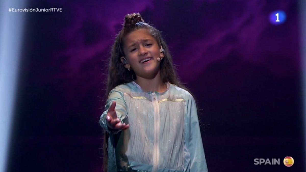 Soleá cantando 'Palante' en Eurovisión Junior 2020