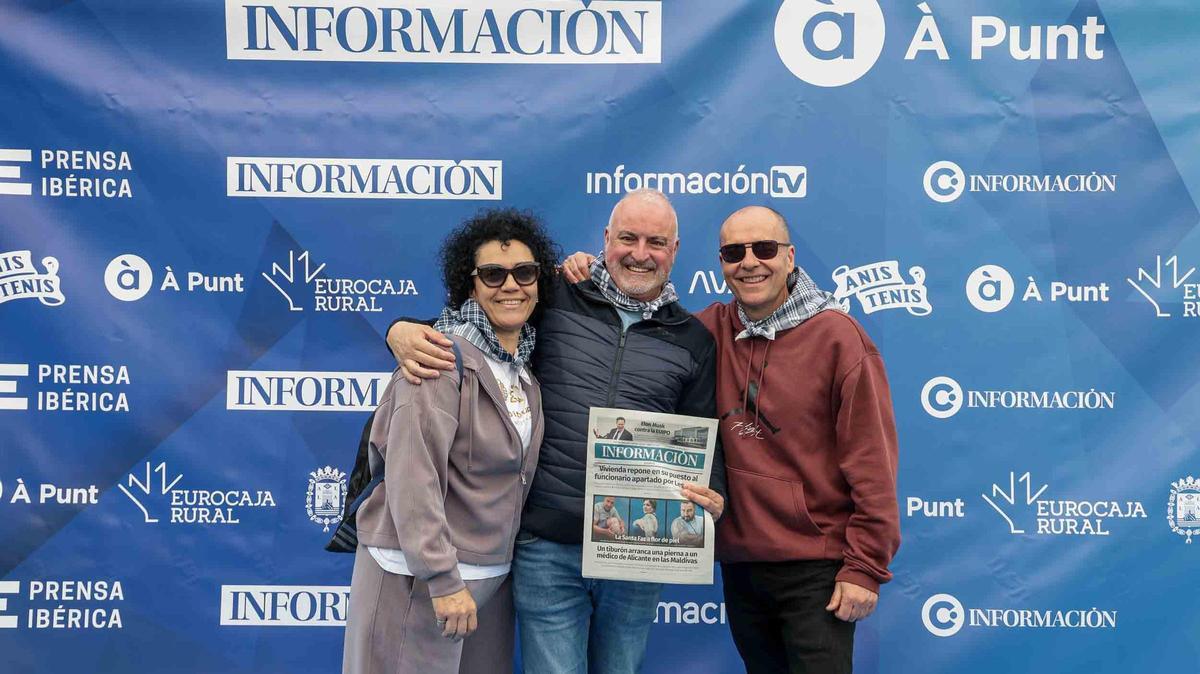 Búscate en el Photocall de la Paraeta de INFORMACIÓN