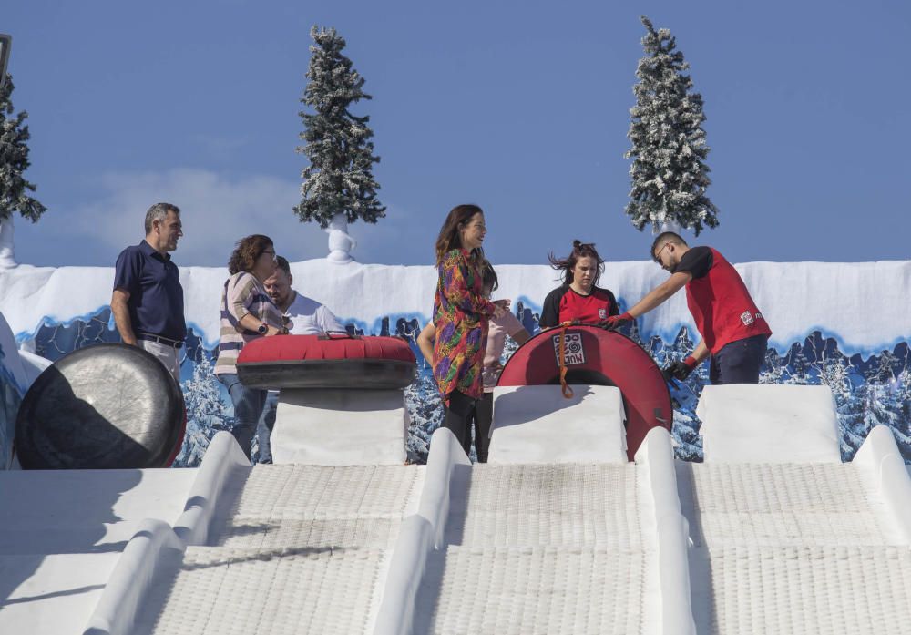 Inauguración del tobogán gigante en Santa Cruz de