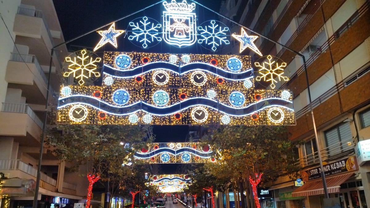 Los arcos de luces de la avenida Gabriel Miró