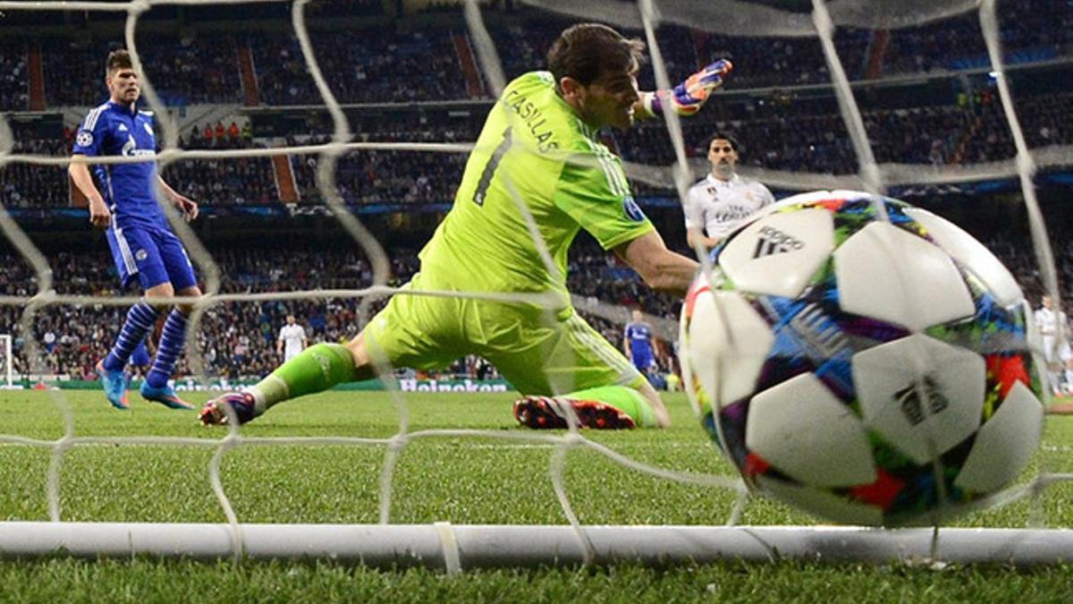 Casillas, en el primer gol del Schalke 04