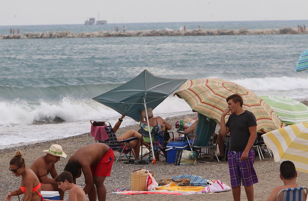 Intenso oleaje en Málaga