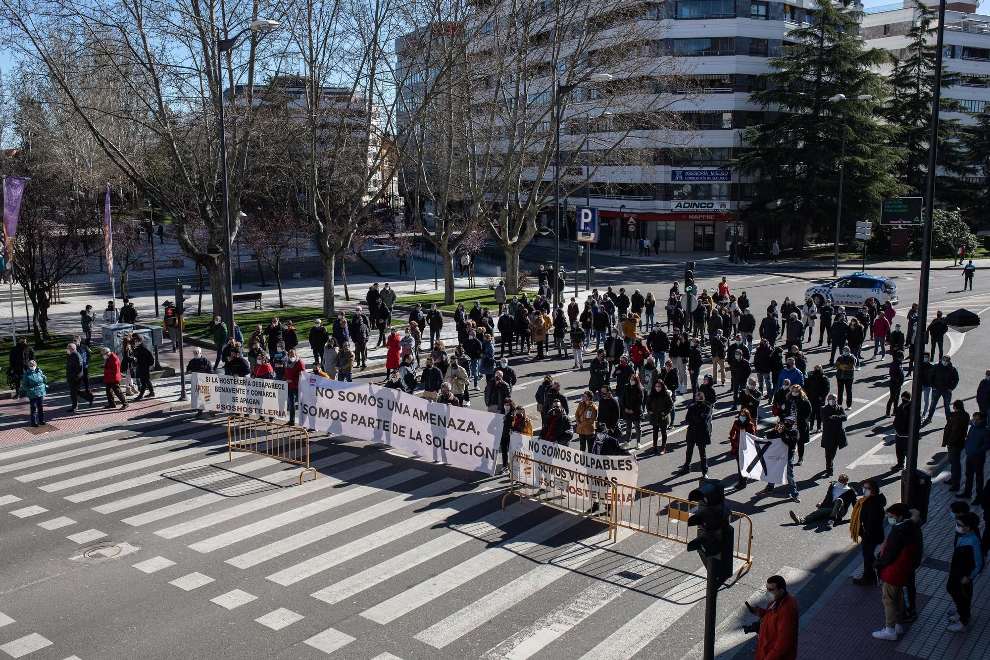 GALERÍA | Las mejores imágenes de la movilización de los hosteleros de Zamora