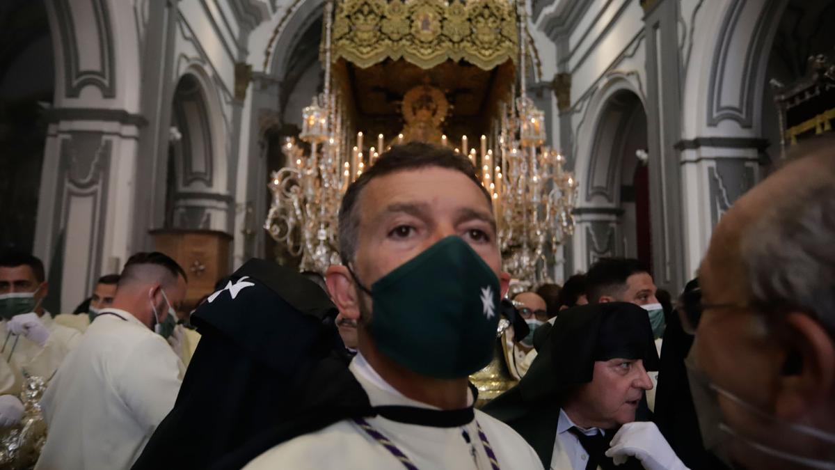 Lágrimas y Favores | Domingo de Ramos 2022