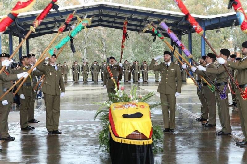 FOTOGALERÍA Funeral por el cabo fallecido en Líbano en la base de Cerro Muriano