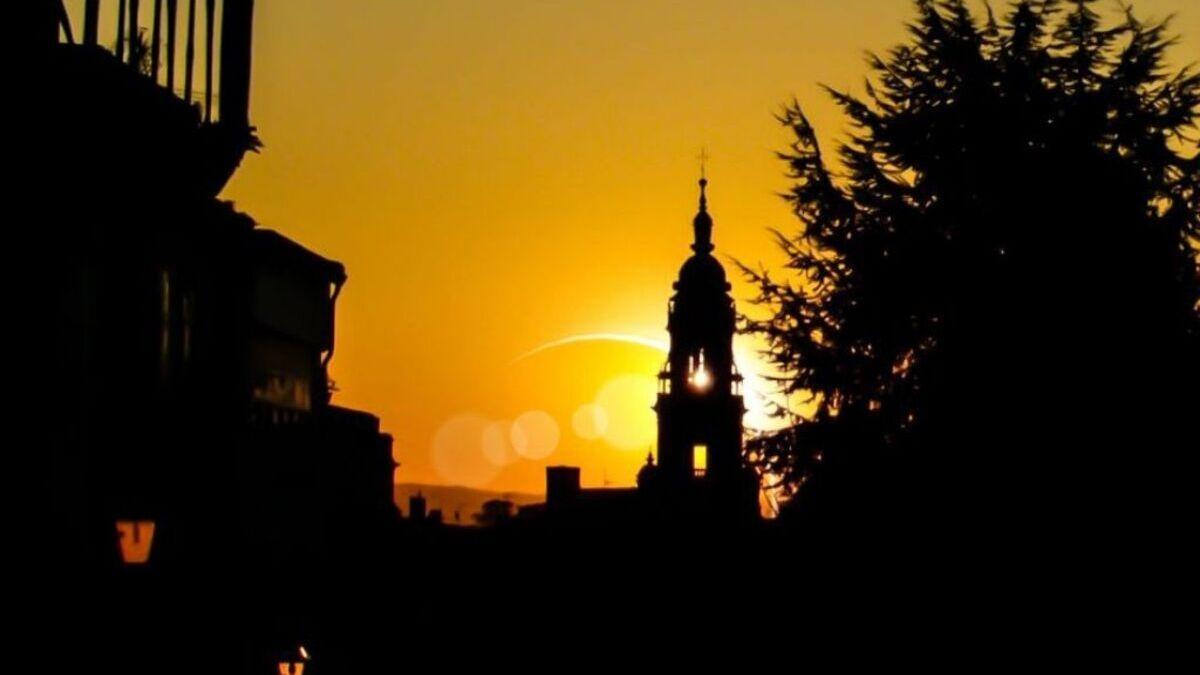 El Concello de Santiago anuncia una serie de restricciones y recomendaciones para disfutar del eclipse