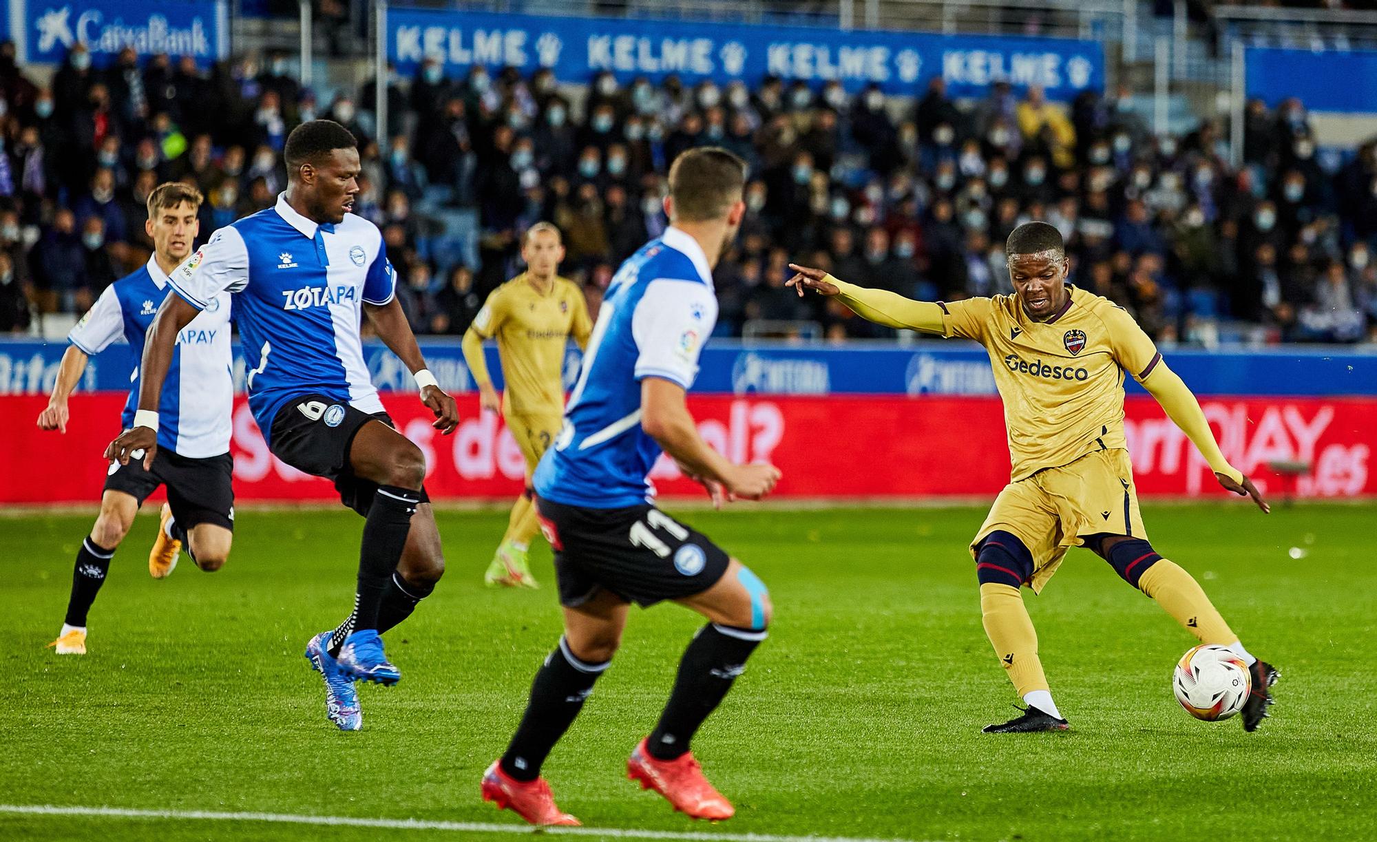 Las fotos del Alavés - Levante UD