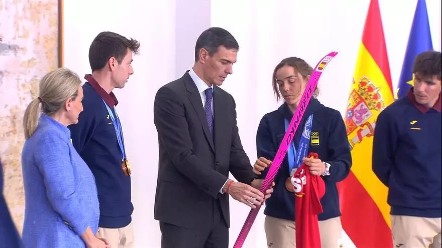 Sánchez recibe a los deportistas que han representado a España en los Juegos Olímpicos de Invierno 2026