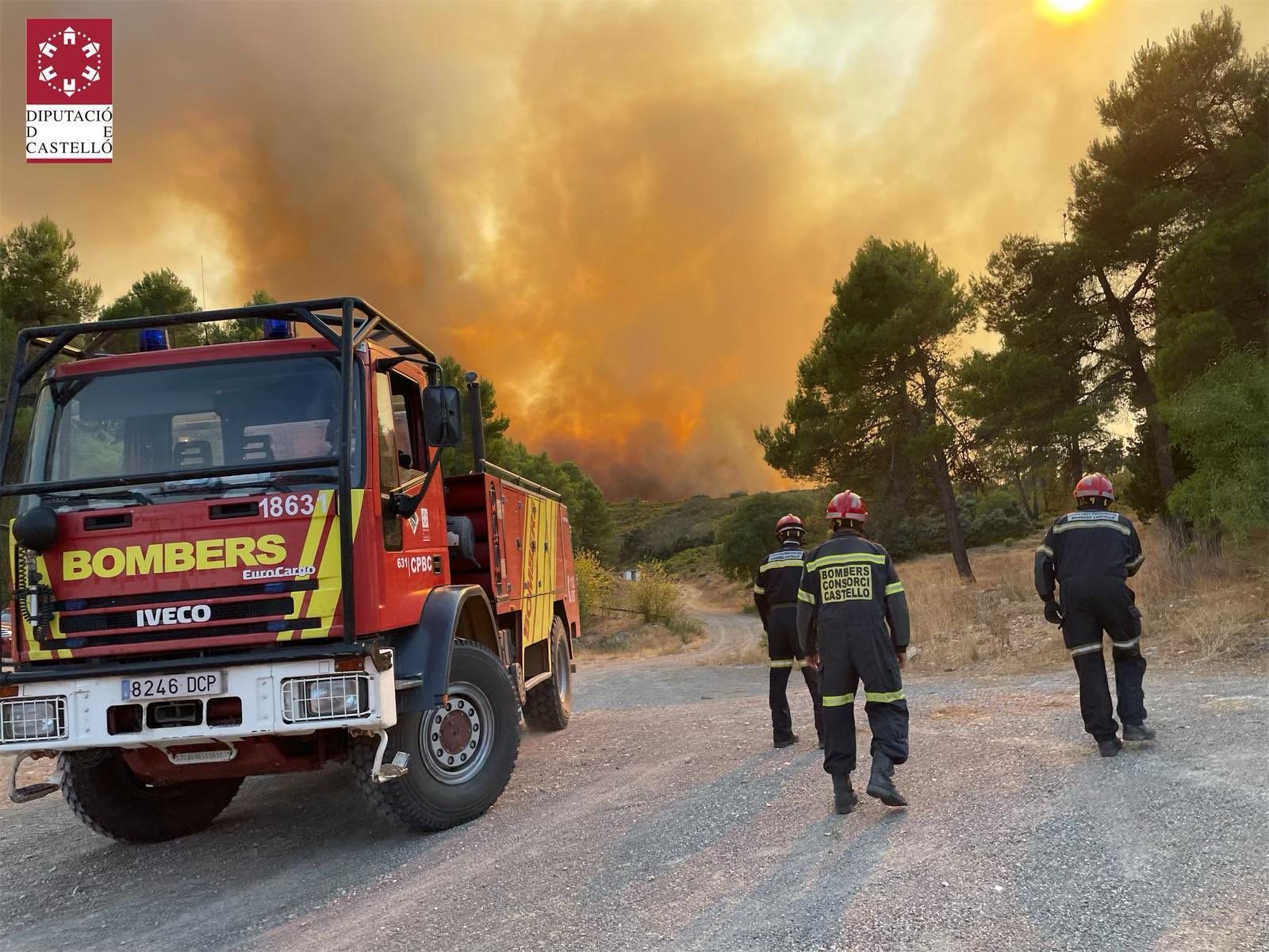 Las imágenes más impactantes del incendio en Bejís