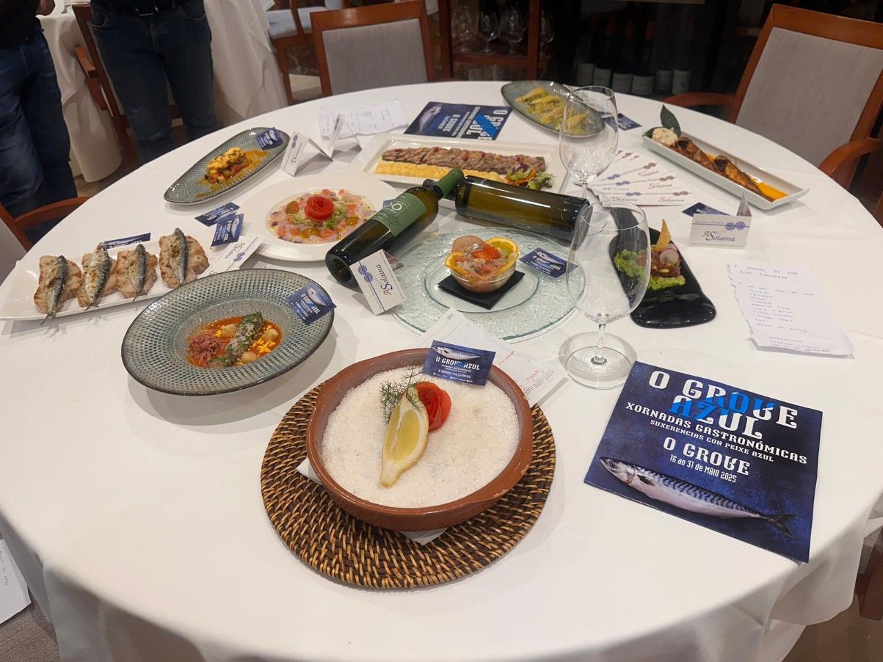 Presentación de las jornadas gastronómicas del pescado azul que organiza Emgrobes y se celebran hasta el 31 de mayo.