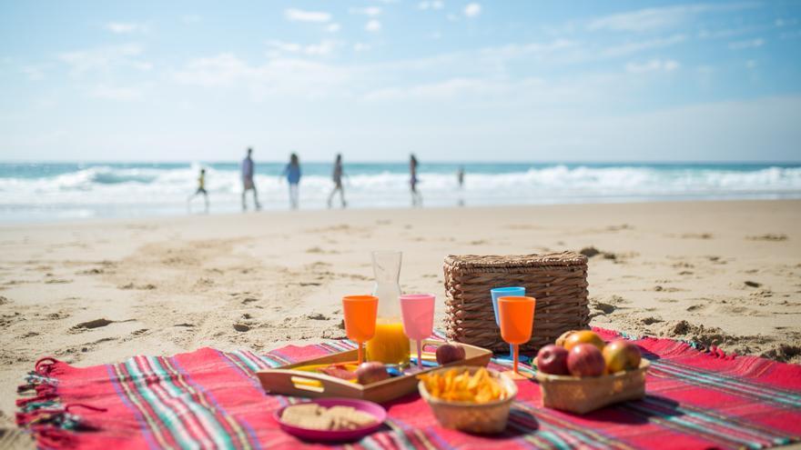 La bolsa que te refrescará el verano: es ideal para la playa y está en Lidl