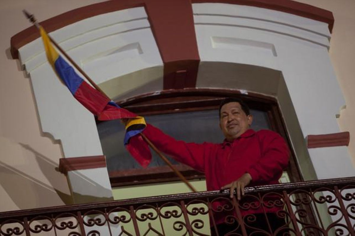 Hugo Chávez, al balcó del palau de Miraflores, a Caracas.