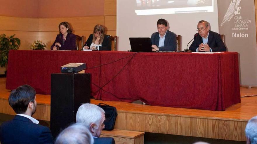 La charla en La Felguera sobre las actividades de la Fundación Marino Gutiérrez Suárez.