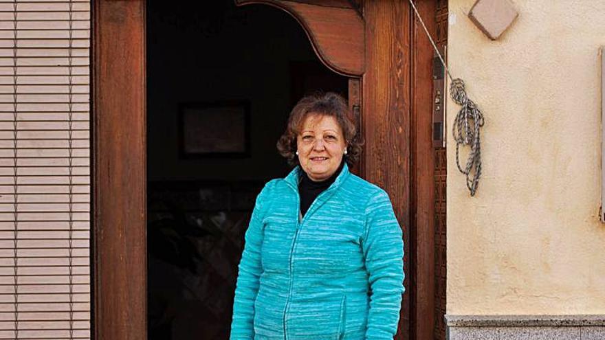 Beatriz Pérez, en Tuéjar, 
siempre ha trabajado en La
 Serranía.  Fernando Bustamante