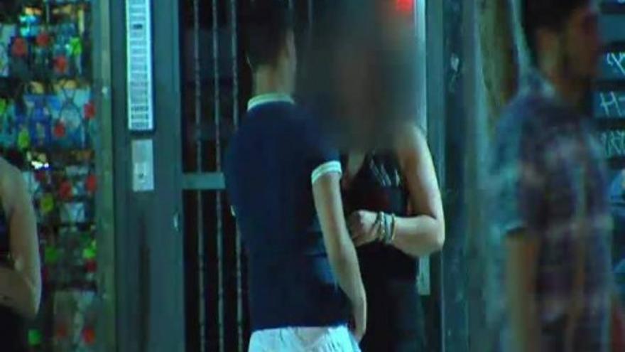 Madrid multará a quienes busquen servicios de prostitución