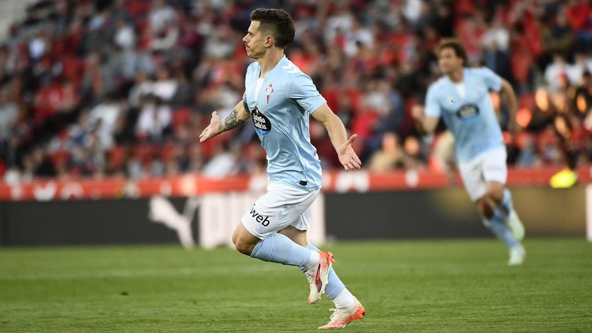 Alfon celebra su gol ante el Mallorca
