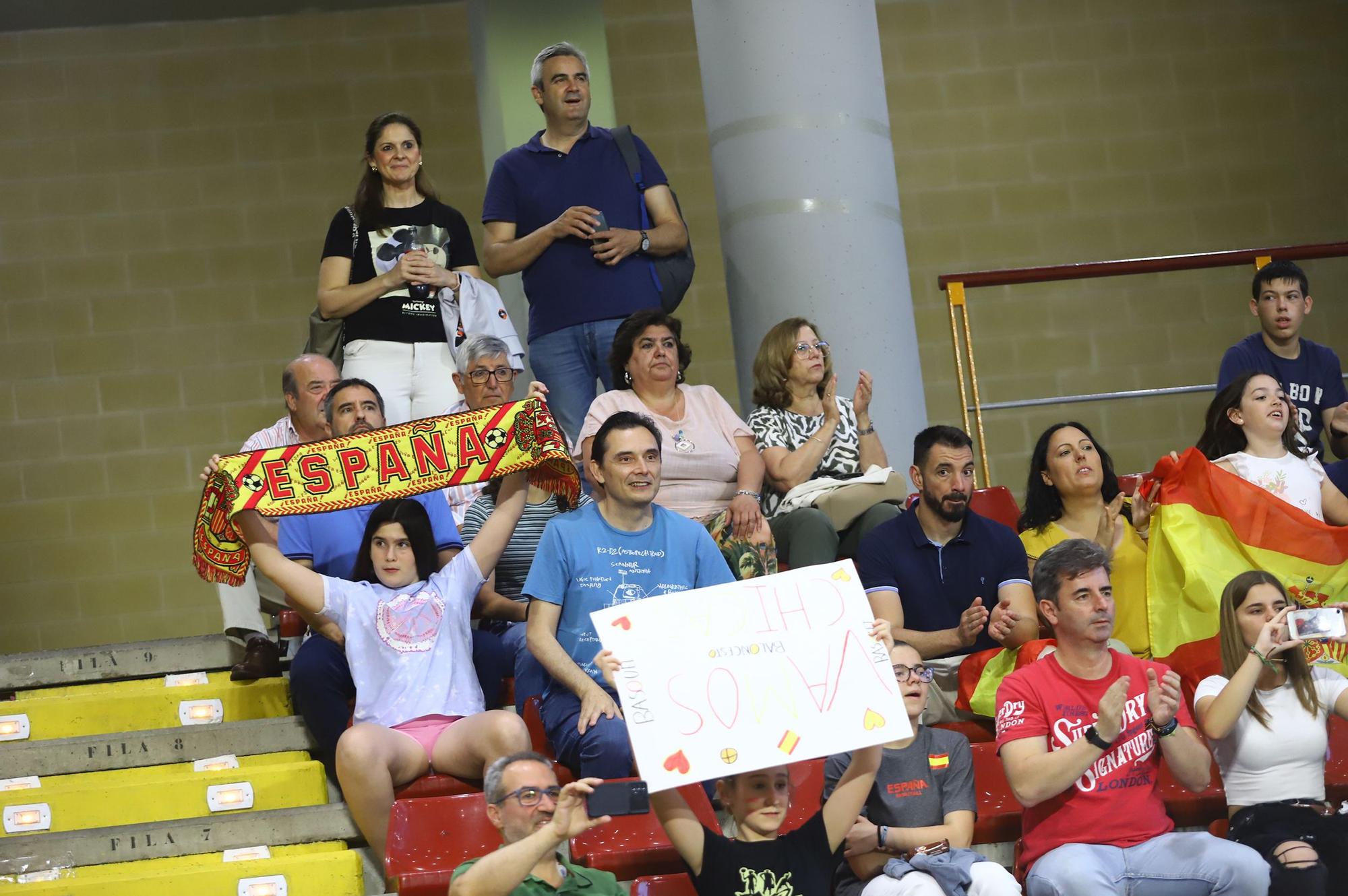 La selección española femenina de baloncesto ante Bélgica, en imágenes