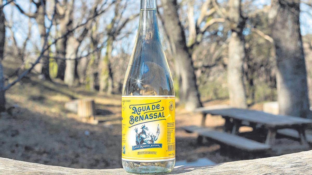 Agua de Benassal invita a reflexionar sobre la importancia de este bien escaso y a implementar medidas que contribuyan a asegurar su salvaguarda.
