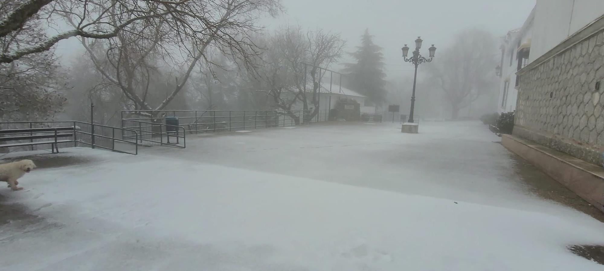 Nieve en el Santuario de la Virgen de la Sierra de Cabra