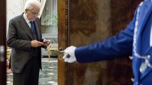 Imagen facilitada por el Departamento de Prensa del Palacio del Quirinal del presidente italiano, Sergio Mattarella.