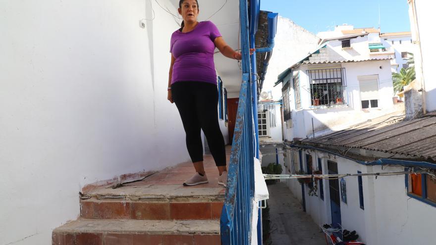 La familia que seguía desalojada en La Lagunilla vuelve a casa «con la obra a medias»