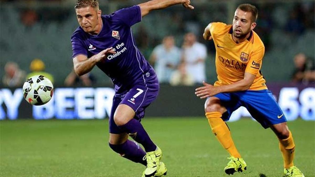 Joaquín y Jordi Alba en una acción del partido de este domingo en Florencia