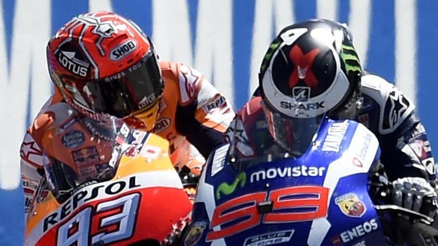 Lorenzo aconsegueix una victòria &quot;de raça&quot; davant de Márquez