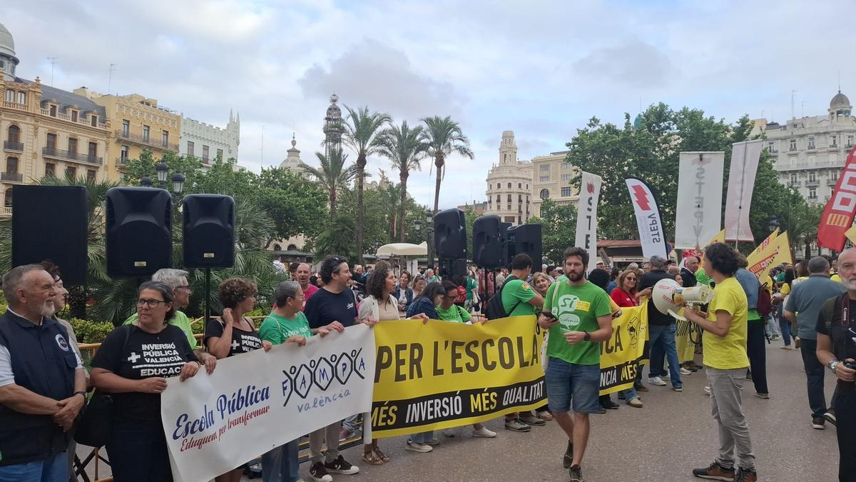 Manifestación educativa en València