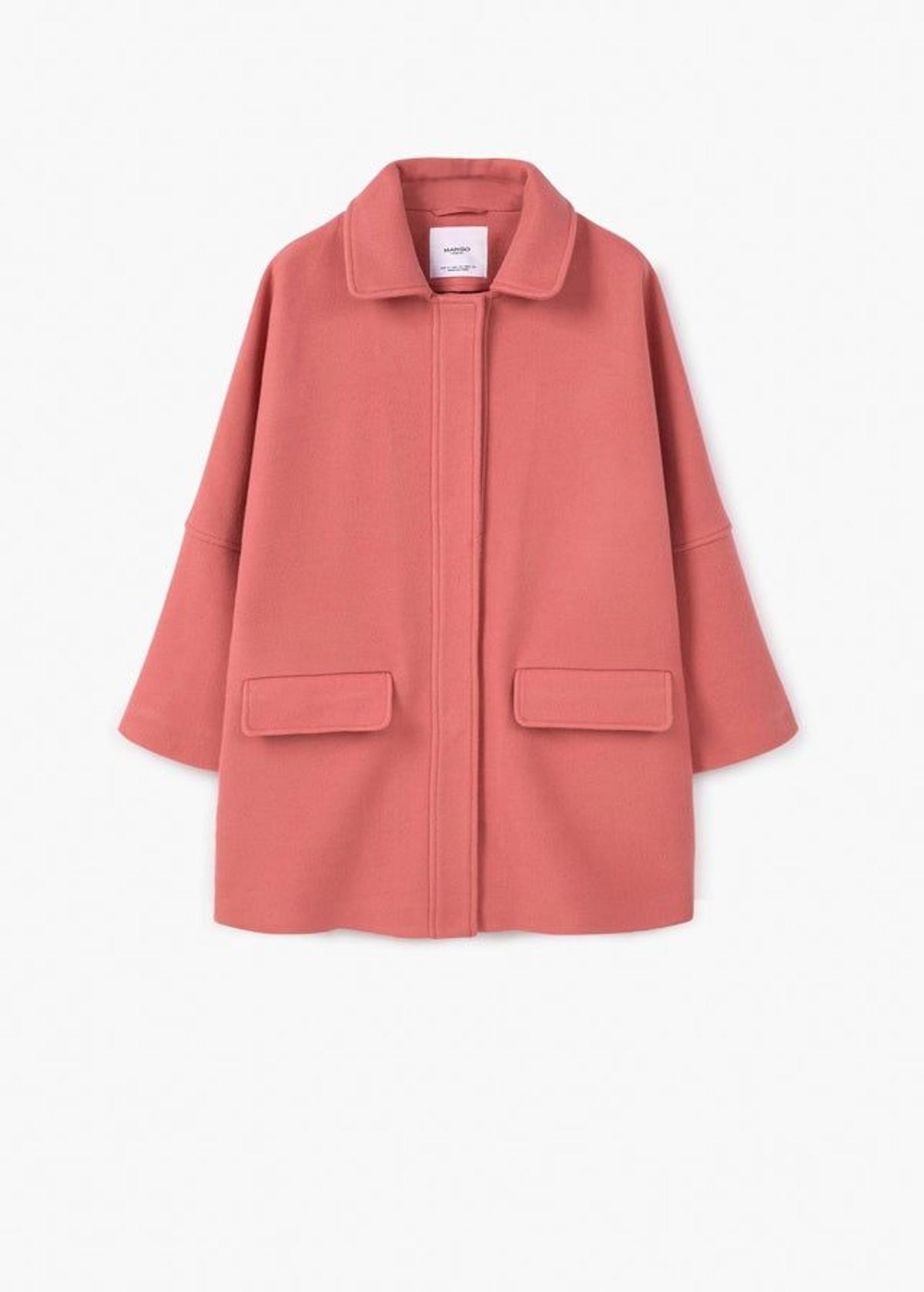 Abrigo de lana rosa de Mango (Precio: 39,99 euros)