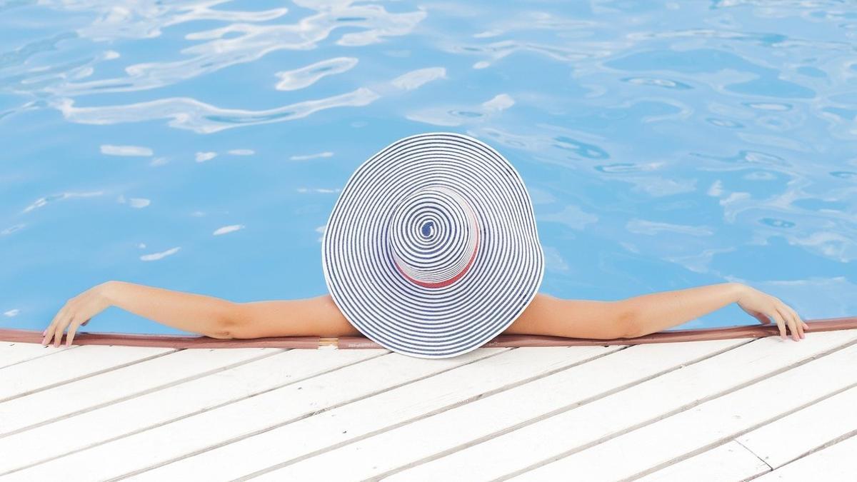 Esta startup te permite alquilar piscinas privadas para disfrutarlas