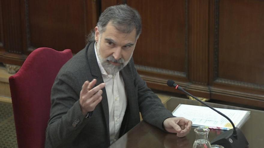 Jordi Cuixart surt de Lledoners i és operat de l&#039;oïda a Manresa