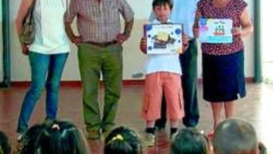 Aqualia entrega su premio a los niños que cuidan el agua