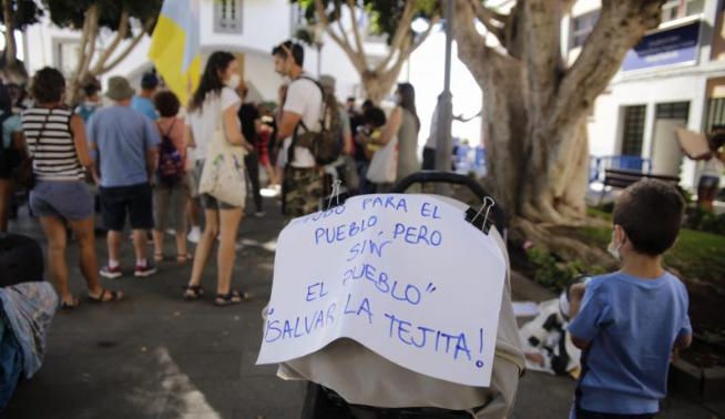 Protestas en el Ayuntamiento de Granadilla