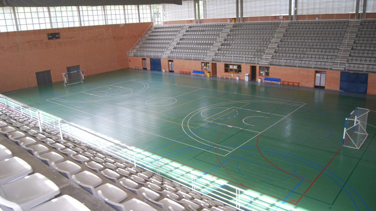 La pista principal del polideportivo de Villena.