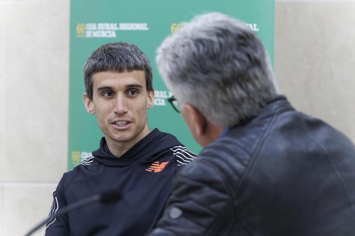 Mariano García, durante la entrevista con La Opinión