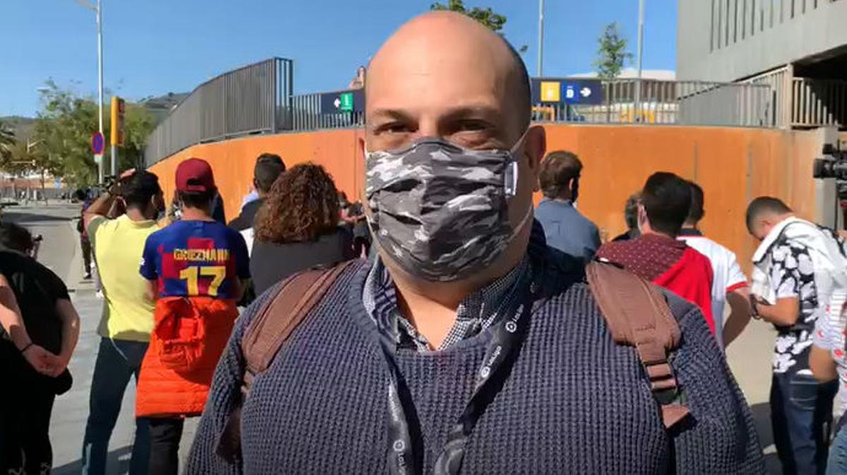 Ambiente atípico en los aledaños del Camp Nou