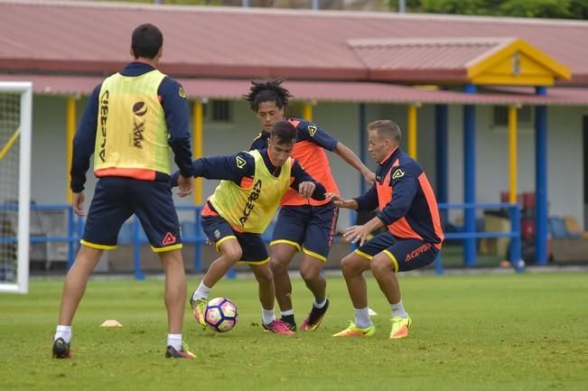 Entrenamiento de la UD Las Palmas, con el nuevo ...