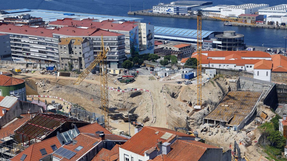 Obras de desarrollo del Barrio do Cura.
