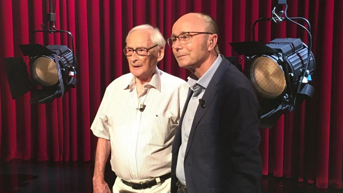 Guillermo Jiménez Smerdou, con Manuel Bellido.