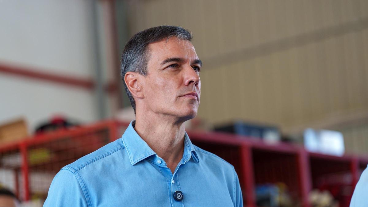 DIRECTO | Pedro Sánchez visita el Puesto de Mando Avanzado y las zonas afectadas por los incendios en Madrid