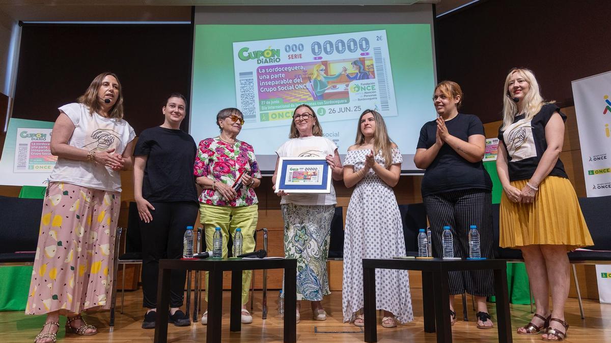 Las personas con sordoceguera de la provincia reclaman su lugar en la sociedad