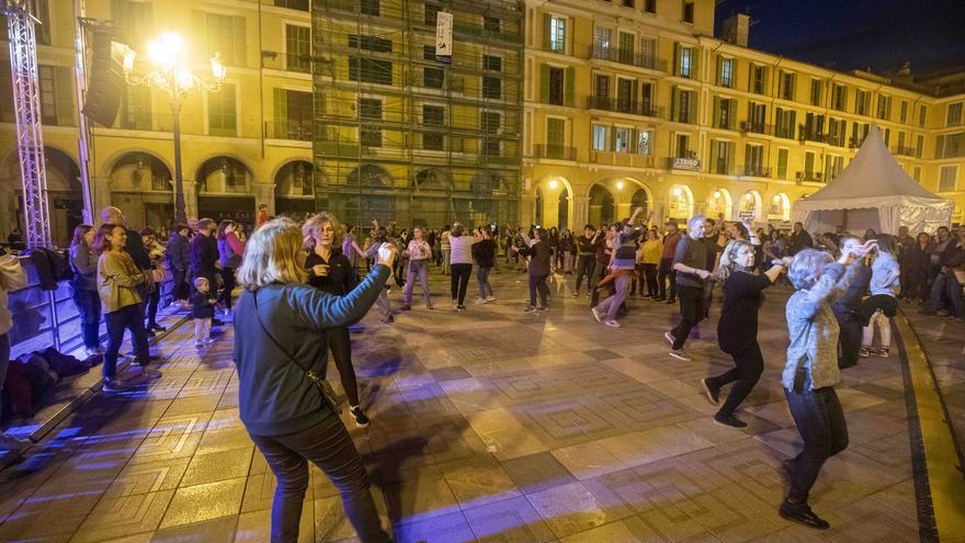 ‘Roba Estesa’, ‘Al-Mayurqa’ y ‘Cabrón’ conquistan la noche en Palma