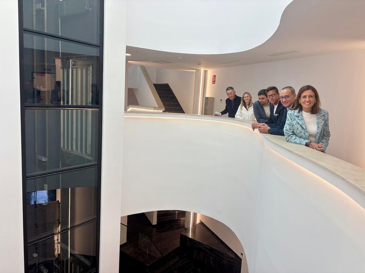 En el ámbito cultural, destaca la reforma integral de la Casa de la Cultura, con una inversión cercana a los tres millones de euros.