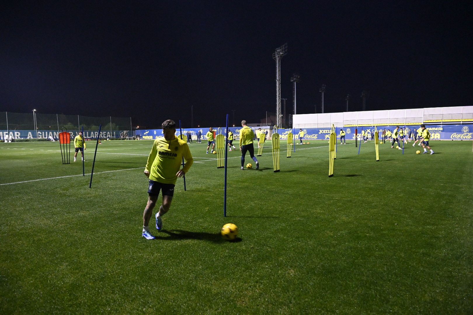 Galería de imágenes | Así ha sido la vuelta al trabajo del Villarreal tras el parón navideño